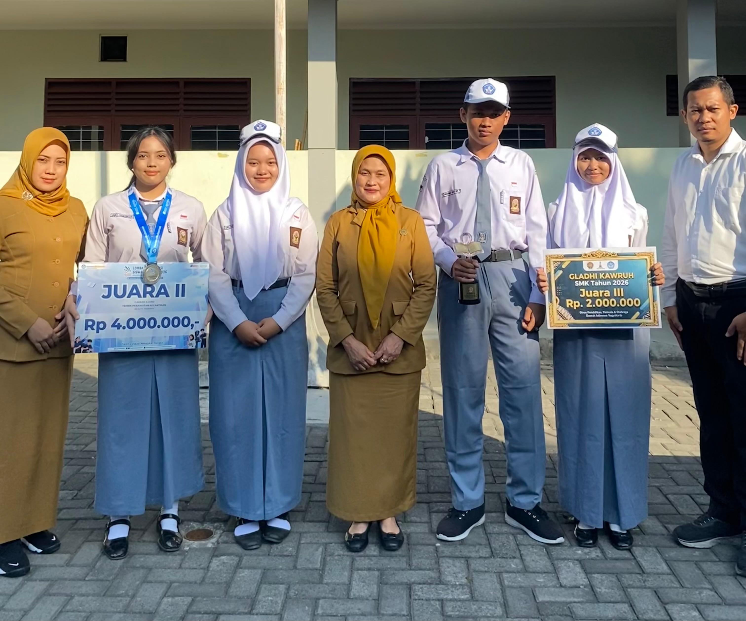 Ucapan Selamat dan Apresiasi Prestasi Siswa SMKN 4 Yogyakarta