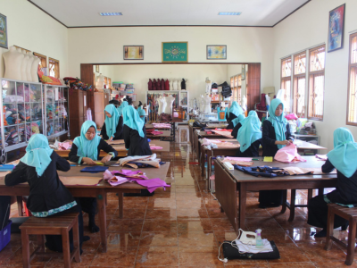 Desain tanpa judul – 2025-09-12T100655.405